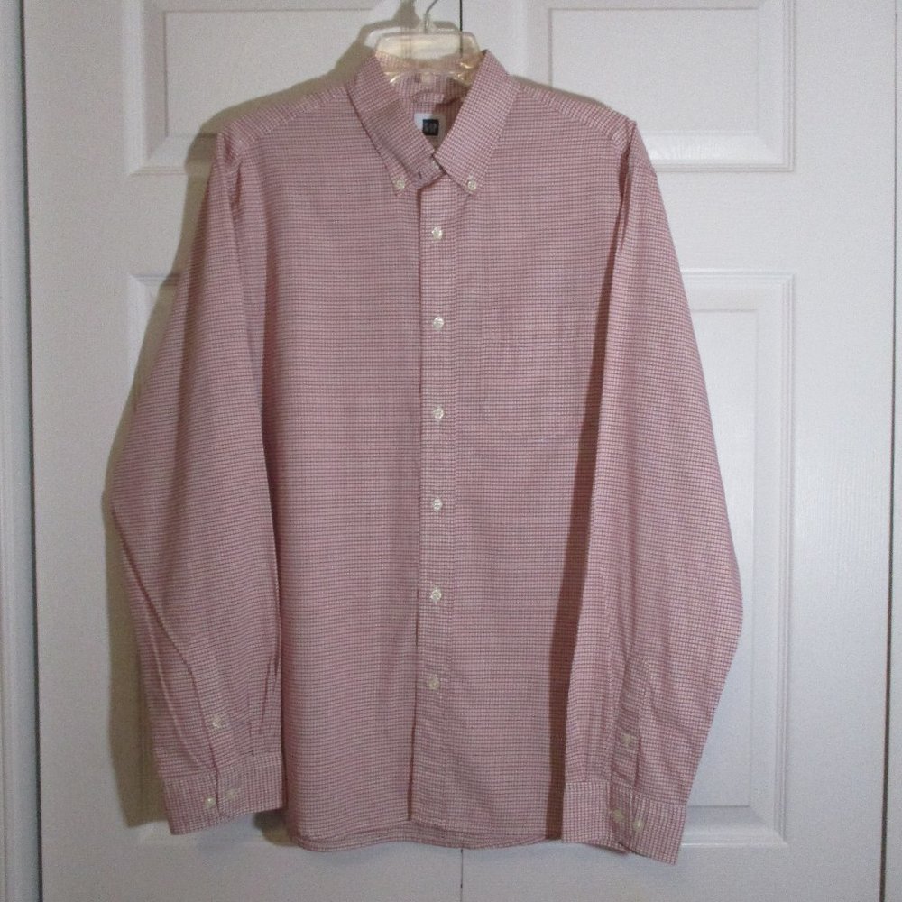 GAP Button Down Check Shirt sz M Red